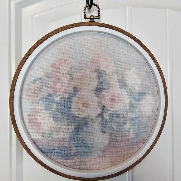 Floral Art Framed Picture Pink Roses Vase Round Cottage Country Renaissance - Picture 6 of 9
